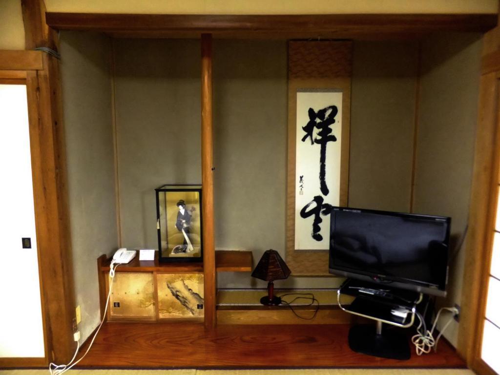 Oshi Ryokan Nagano Zimmer foto